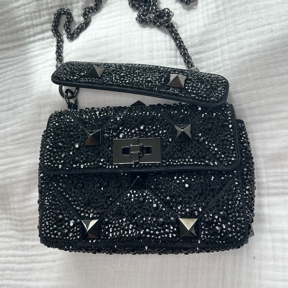 SMALL ROMAN STUD THE SHOULDER BAG AND CHAIN WITH SPARKLING EMBROIDERY - Picture 1 of 13